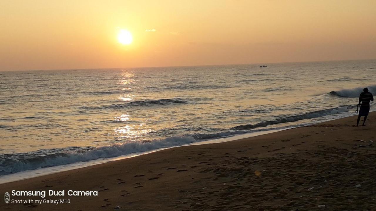 Dero Beach Holiday Home Batticaloa Exterior foto